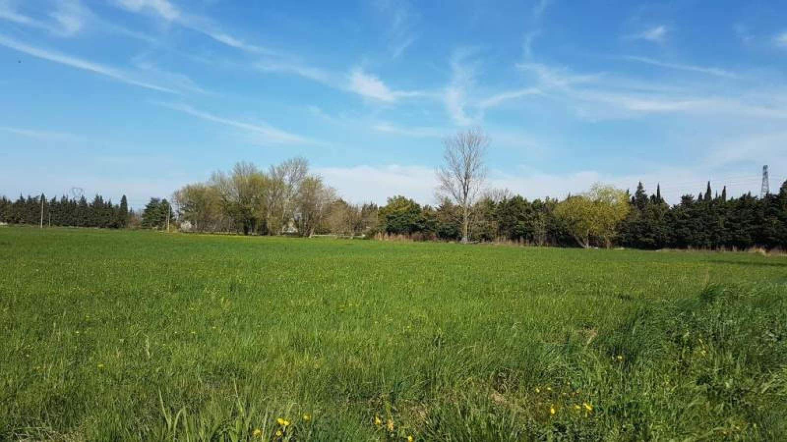 Terrain constructible de 537m2 à Villebarou