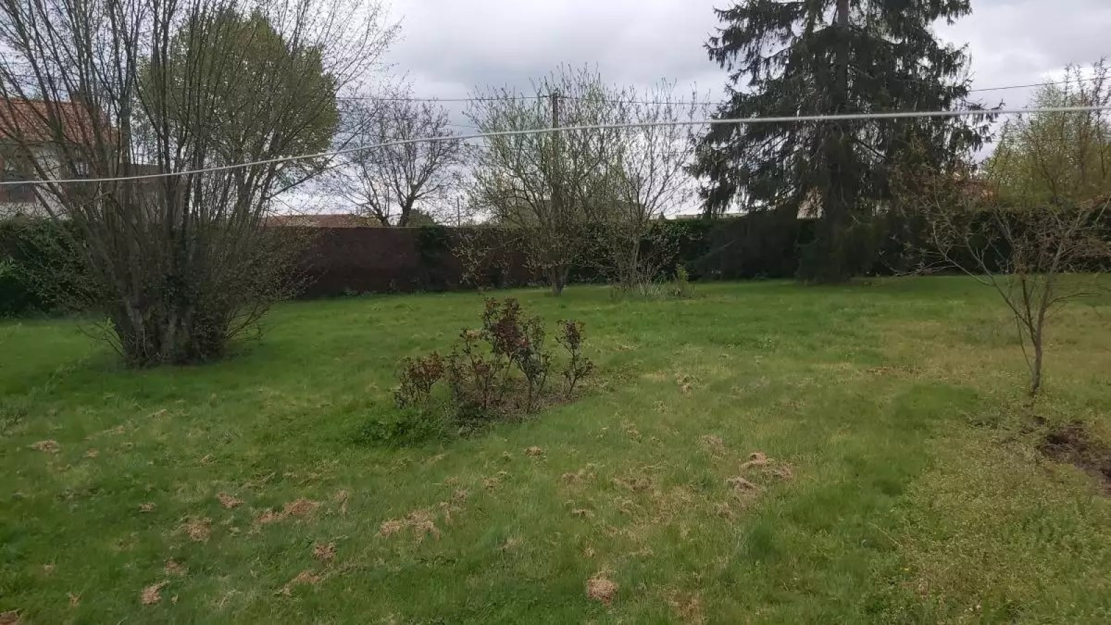 Terrain constructible de 880m2 à Bégrolles-en-Mauges